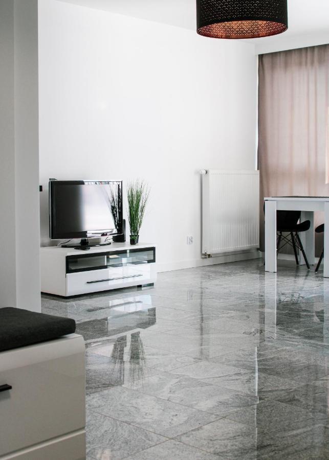 Apartament White-Niska Z Garazem Podziemnym Kielce Esterno foto