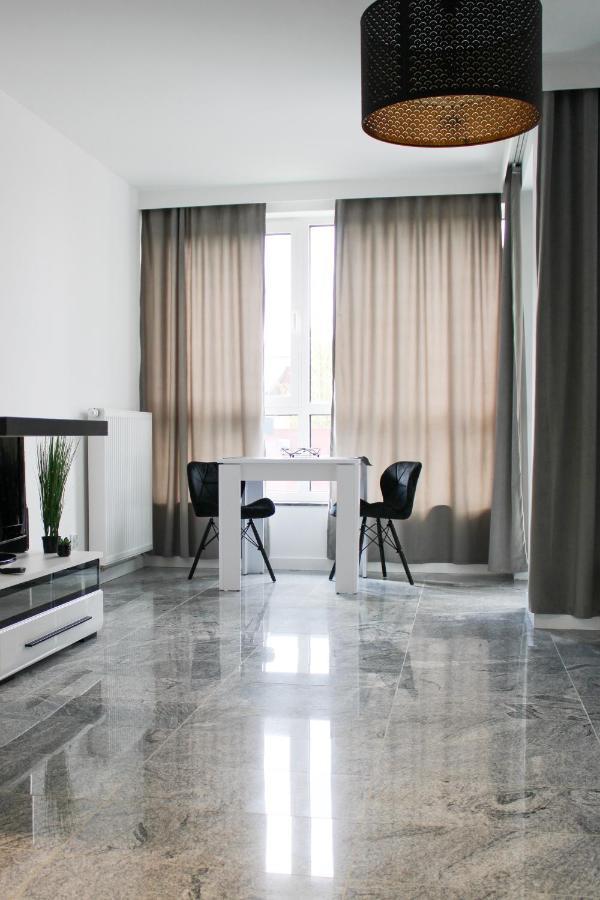 Apartament White-Niska Z Garazem Podziemnym Kielce Esterno foto